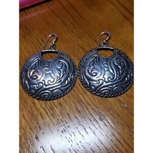 Barse Studio Ornate Sterling Silver Circle Earrings J100334